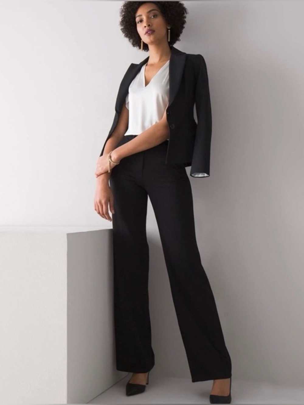 NEW White House Black Market Seasonless Fluid Trouser Black Wide-Leg PANTS SZ 4S